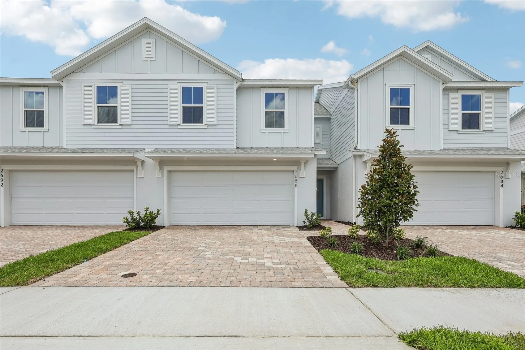 2688 MEADOW CREST Drive